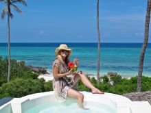 Poolside drinks at Matemwe Retreat, Zanzibar, Tanzania