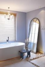 Olive Exclusive - Benguela Suite Bath