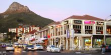 There are many great beachfront shops at is an exclusive area of luxurious villas, high-end shopping and pristine sunbathing areas.