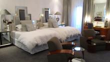 Fairlawns Miami Suite - Chateau Suites
