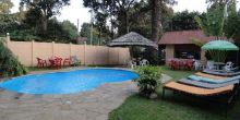 Outpost Lodge - Pool