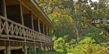 Veranda Rhino Lodge