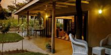 Perry's Bridge Hollow - scenic verandahs