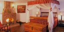 Bedroom at Kiangazi House, Lake Naivasha, Kenya