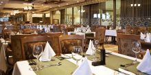 Safari Court Hotel