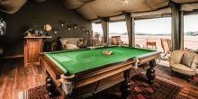 Cocktail & Cigar Lounge