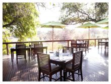 Thornybush Game Reserve Deck Dining