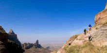 Trigray Mountains