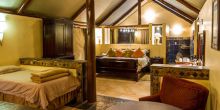 Zulu Nyala Heritage Safari Lodge guest room